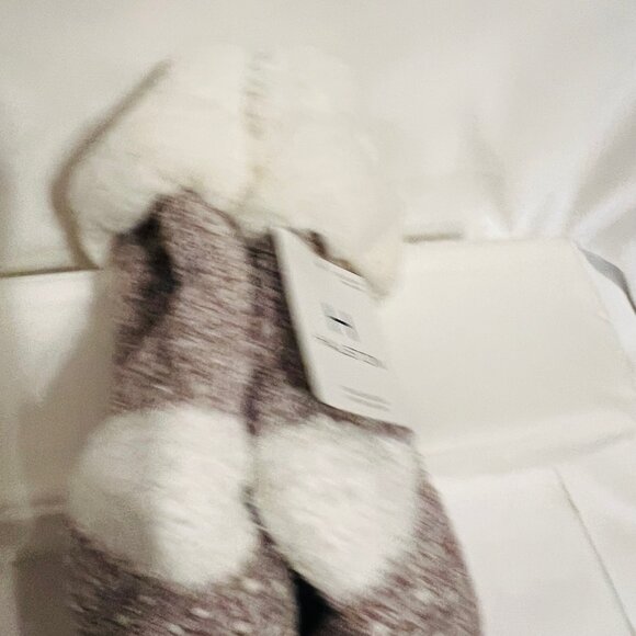 H By Halston-Women's-Plush Lounge Socks w/ Non Slip Soles-Size 4-10-Ivory/Mauve - Picture 11 of 12